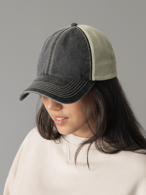 6 Panel Vintage Trucker